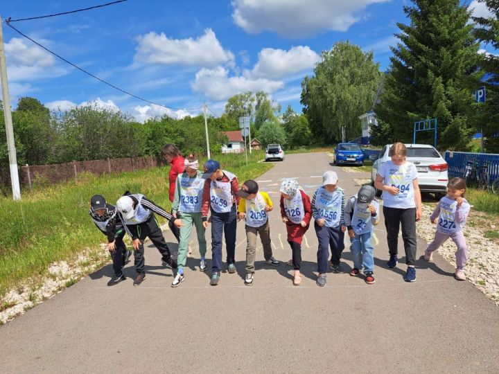 Ребята, отдыхающие в Большерусаковском пришкольном лагере, сдали норматив ГТО