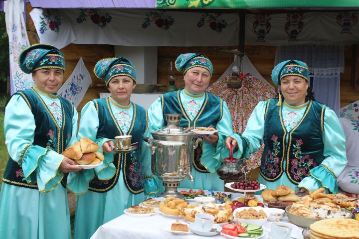 Кайбичане любят свой родной край, чтят и уважают традиции