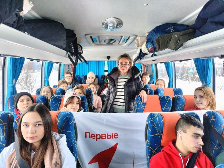 Активисты кайбицкого отделения Движения Первых отправились на экскурсию в Москву