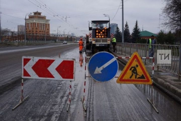 В Казани продлено ограничение движения по улицам Сыртлановой и Мавлютова