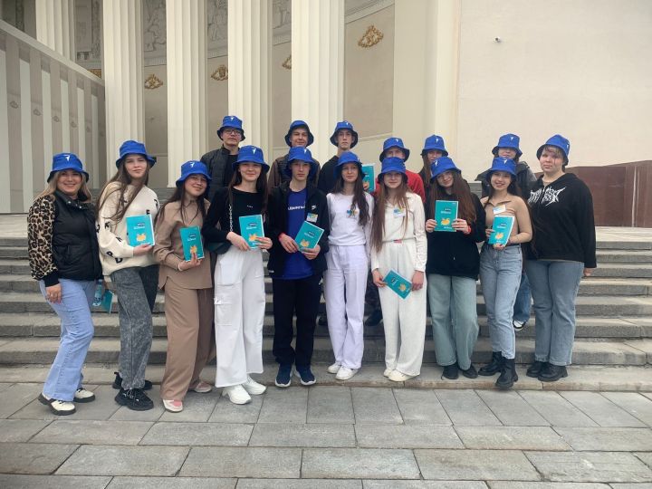 Кайбицкие школьники-активисты вернулись  из экскурсионного тура в Москву