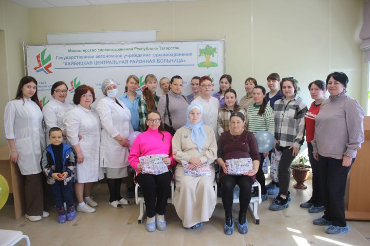 Во Всероссийский день беременных врачи встретились с женщинами, которые под сердцем носят малыша
