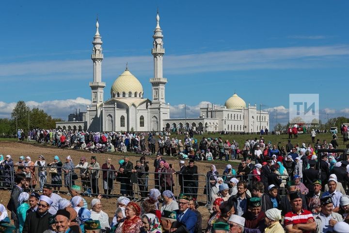 На «Изге Болгар Җыены» пройдет розыгрыш трех семейных путевок в хадж