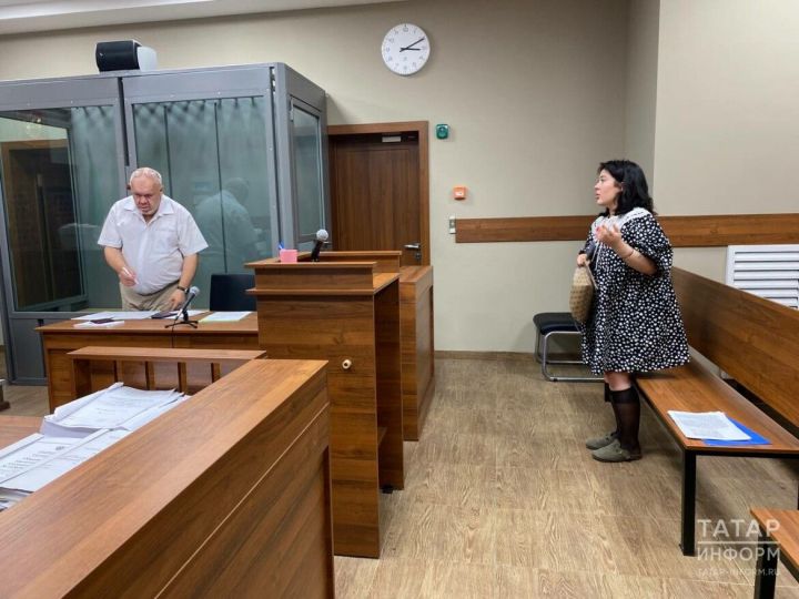 «Хотела купить права, но стала жертвой мошенников»: студентка КФУ выслушала обвинение