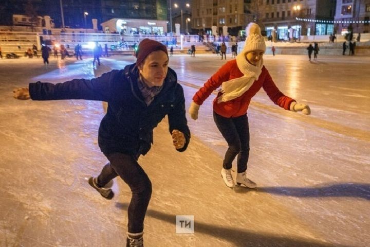 Роспотребнадзор напомнил татарстанцам, что делать, если переел в праздники