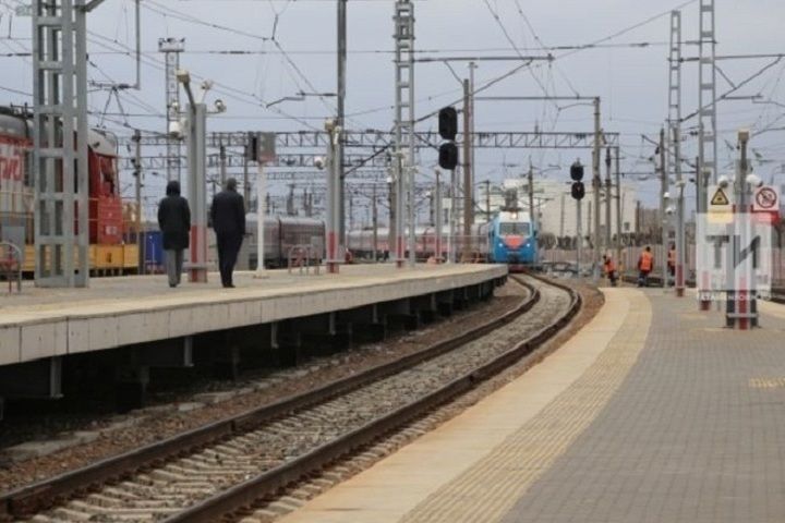 СК на транспорте начал проверку после смертельного наезда поезда на мужчину в РТ