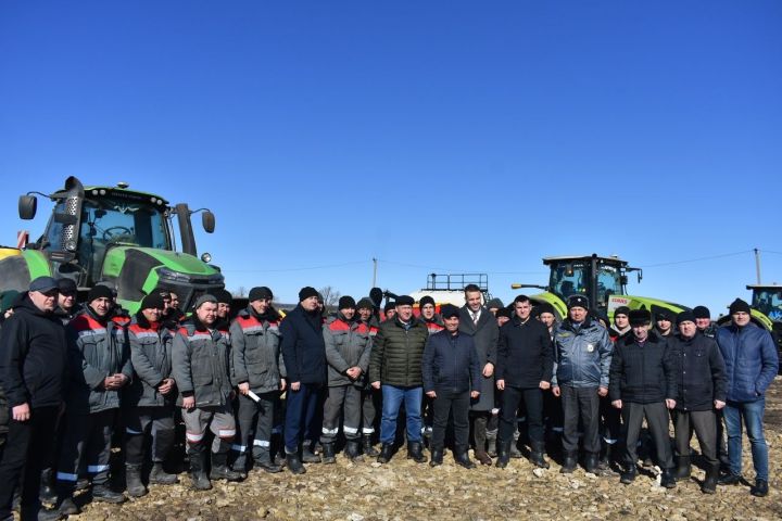 В Кайбицком районе проверили готовность техники к весенним полевым работам