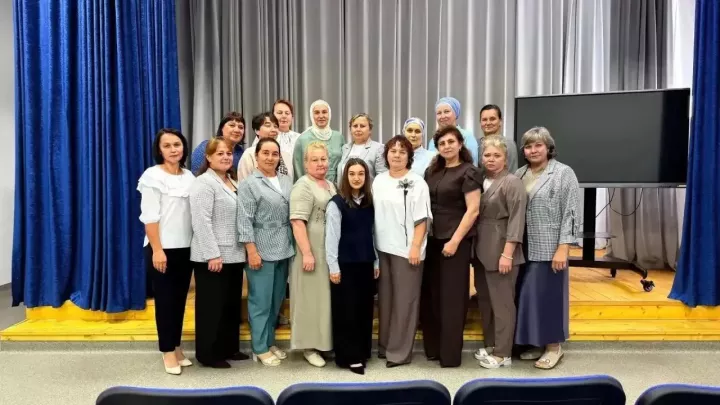 В Федоровской средней школе имени Евгения Геннадиевича Тутаева прошёл семинар учителей татарского языка в рамках августовской конференции педагогов