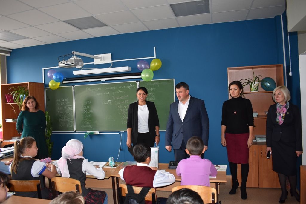 В Большекайбицкой школе открылся центр “Точка роста”