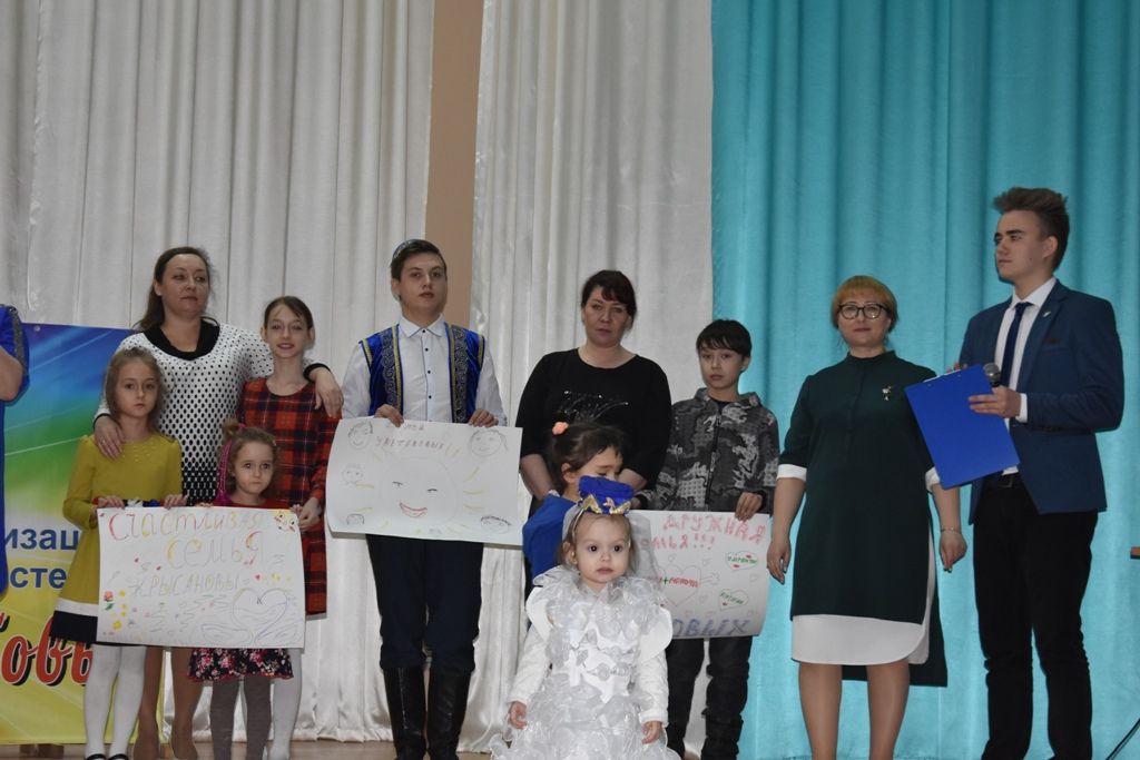 Кайбицкие многодетные семьи поделились секретами счастья на семинаре Школы сильной семьи