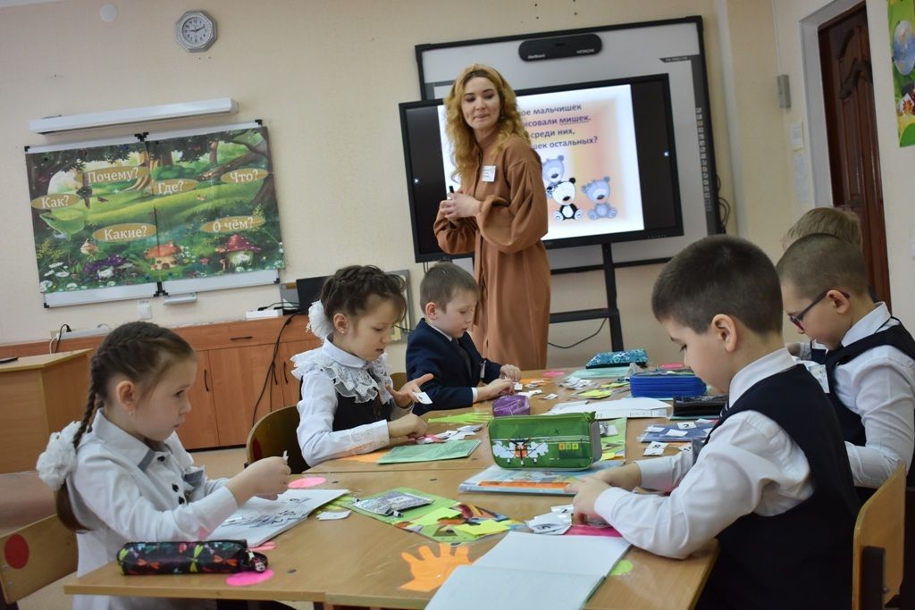 В Кайбицком районе проходит зональный тур регионального этапа Всероссийского конкурса «Учитель года России-2021»
