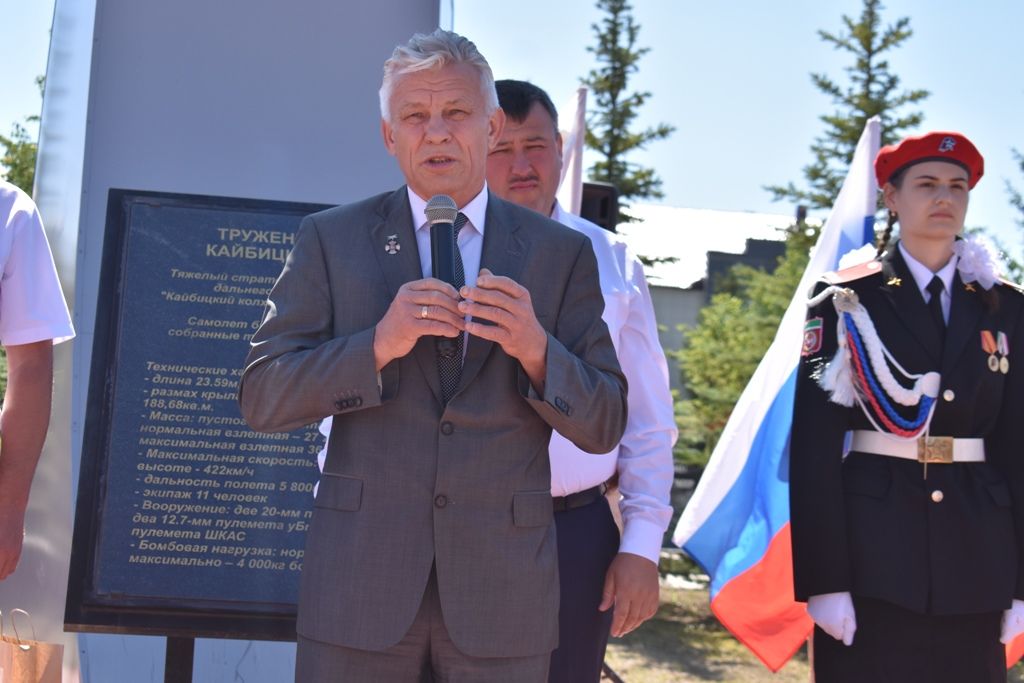 В Кайбицах состоялось открытие мемориального монумента, посвященного участникам строительства железной дороги Свияжск-Ульяновск