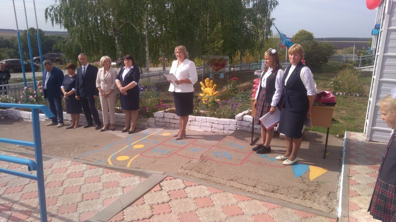 Ульянковская школа наполнилась детскими голосами