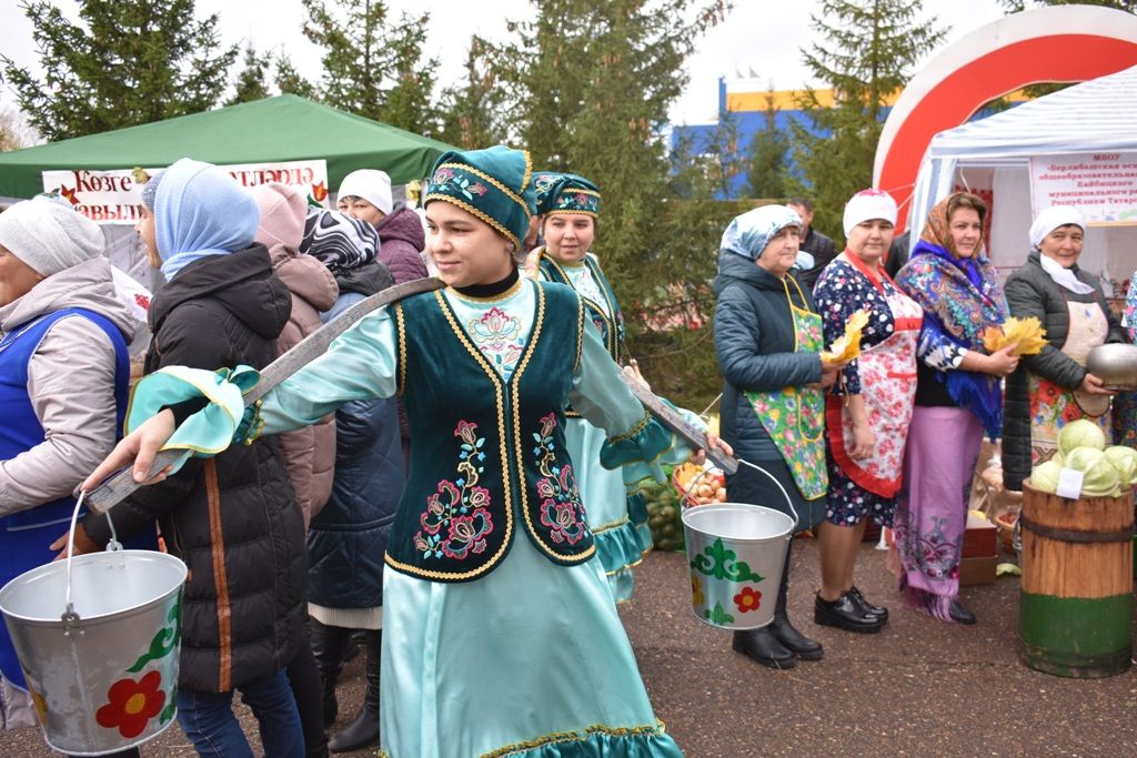 В Кайбицах прошла школьная ярмарка