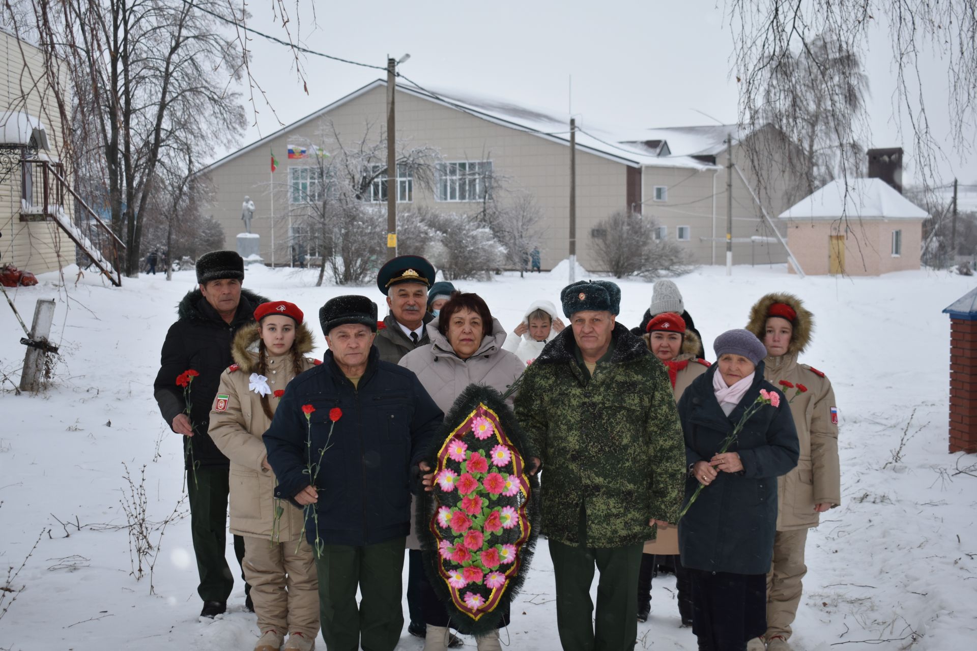 В Большом Подберезье почтили память Героя