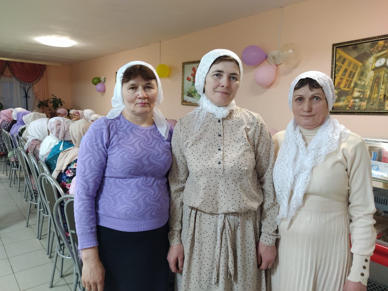 В Больших Кайбицах супруги Рустам и Альбина Хикматуллины провели благотворительный ифтар-меджлис