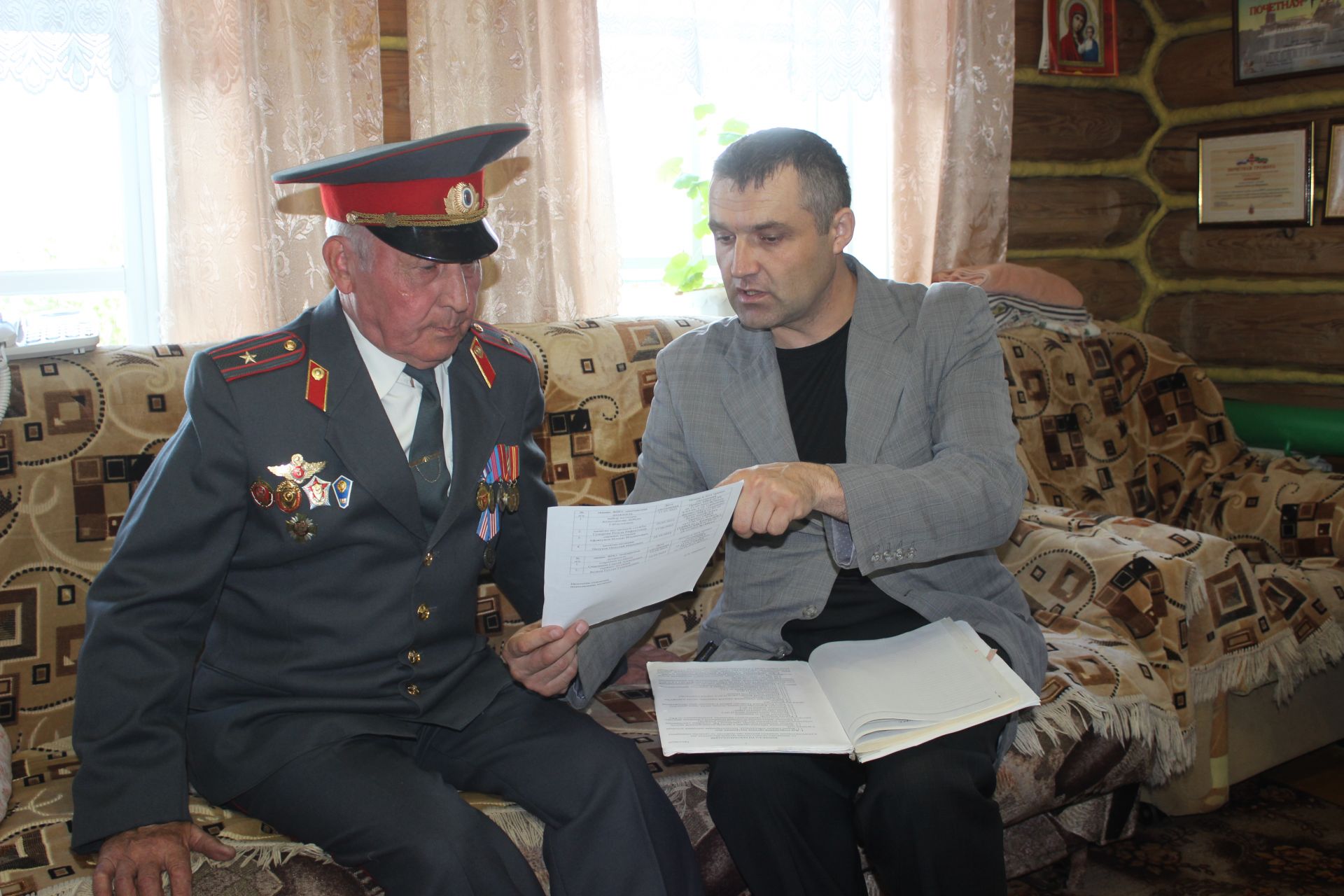 Коллектив кайбицкой полиции  поддерживает тесную связь с ветеранами правоохранительной службы
