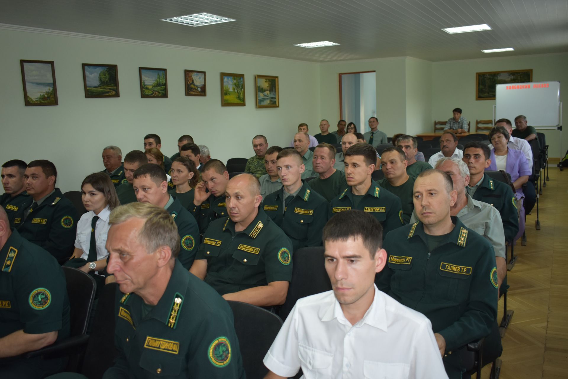 В Кайбицком лесничесте состоялся зональный семинар-совещание по вопросам защиты лесов от непарного шелкопряда