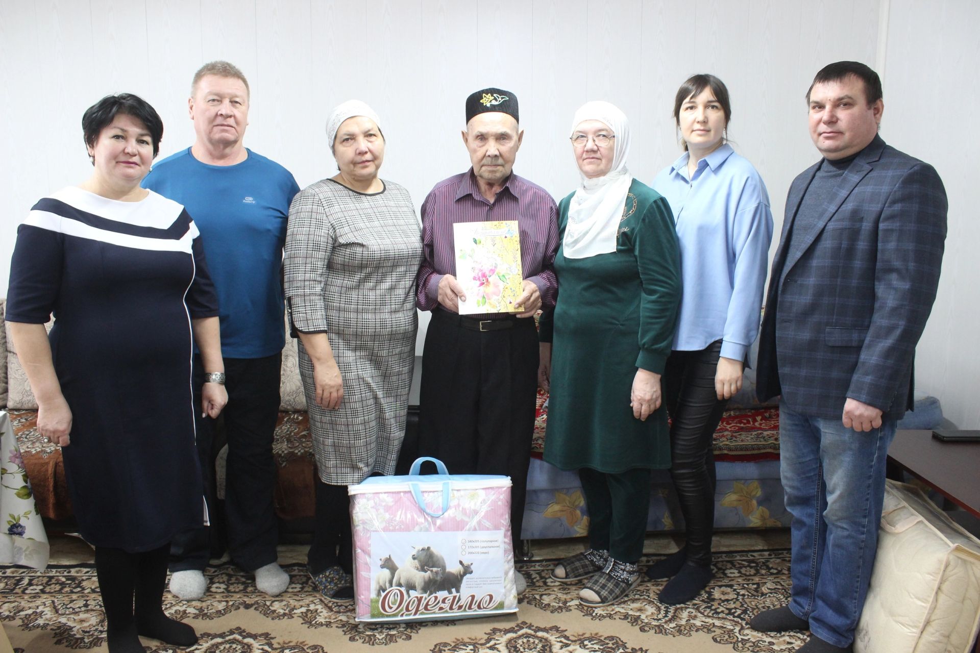 Борындыкта яшәүче Габделбарый Хәйруллин 90 яшьлек юбилее уңаеннан котлаулар кабул итте