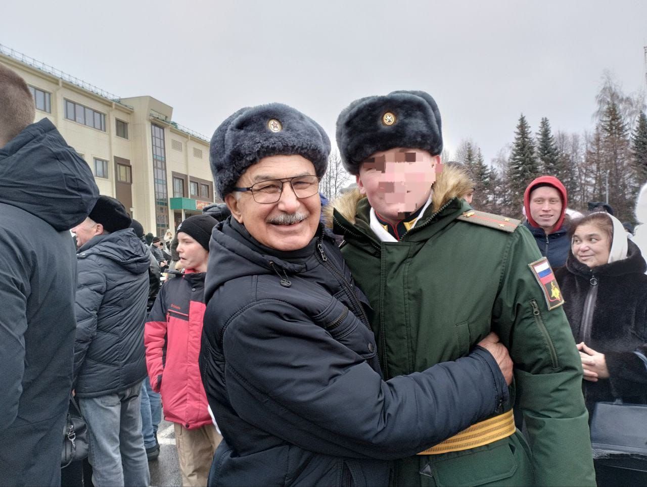 Офицер — выпускник Чутеевской школы по приказу Родины ушел служить в зону СВО