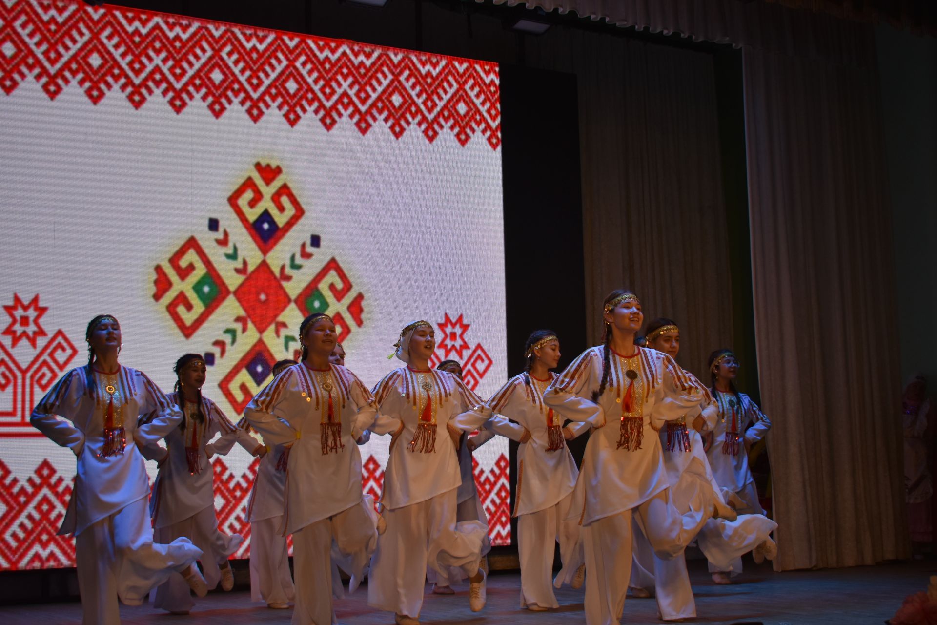 Кайбычта Халыклар бердәмлеге көненә багышланган концерт булды