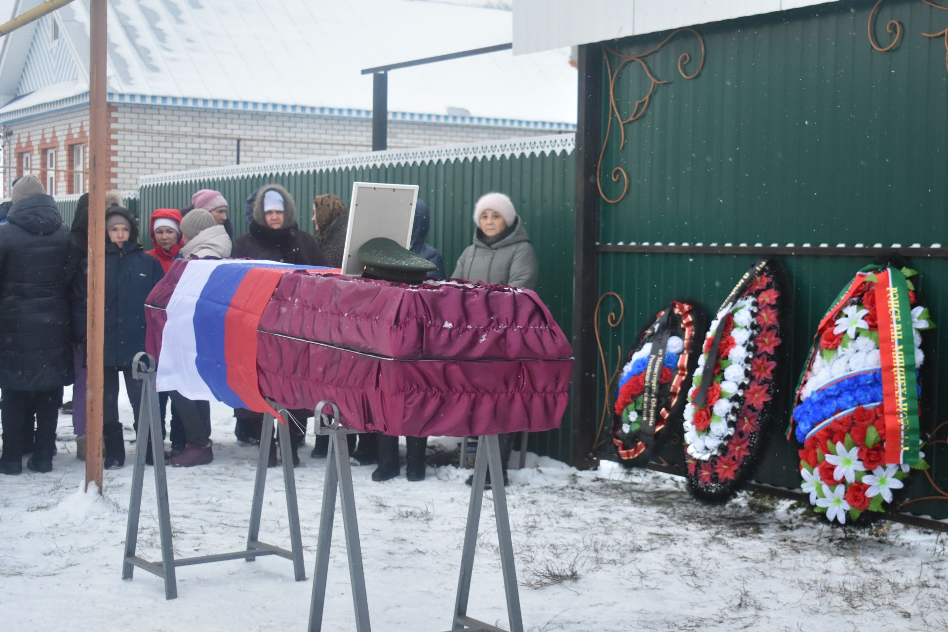 В Кушманах в последний путь  проводили земляка, погибшего на СВО