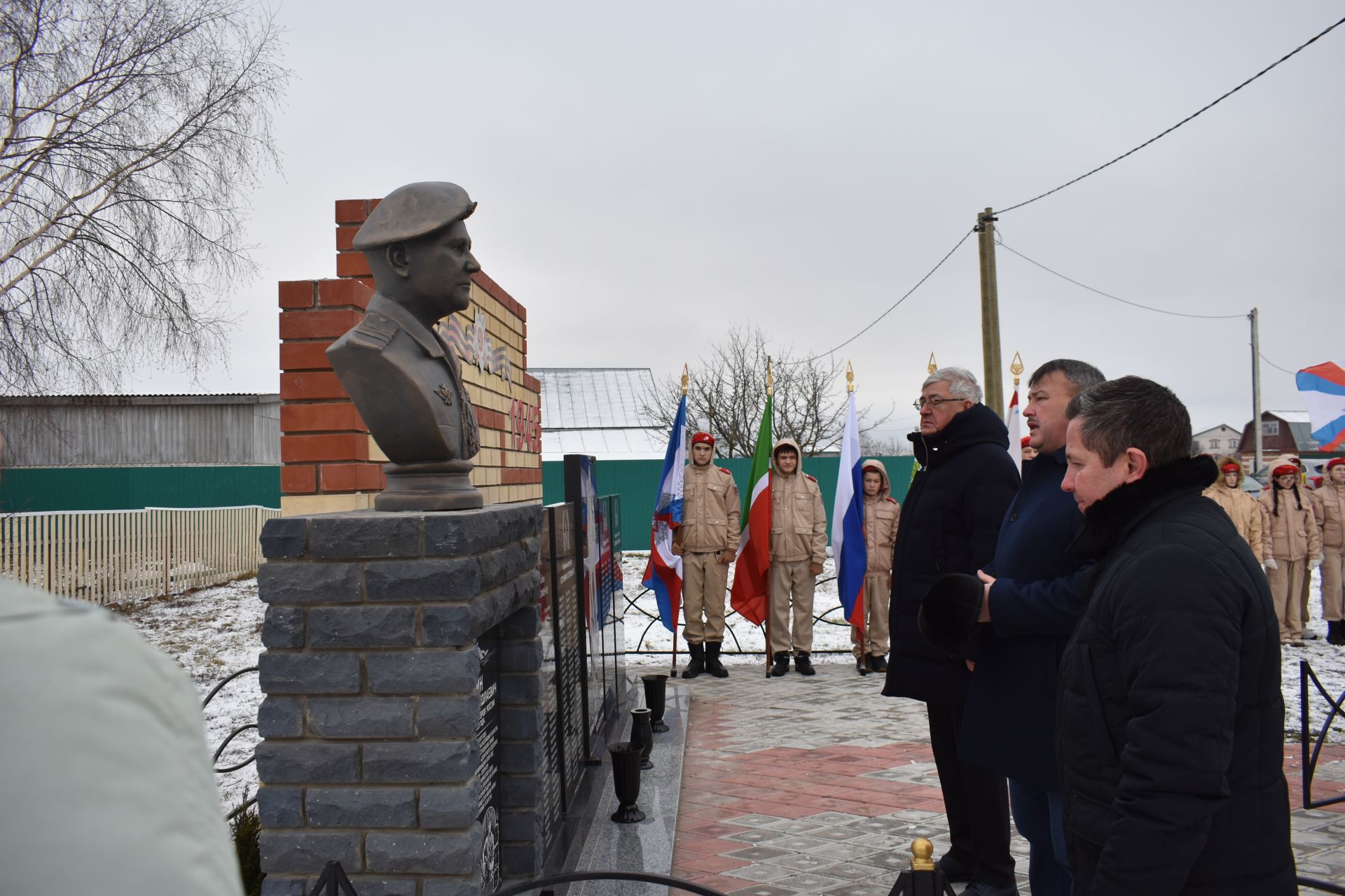 Кече Мәме авылында Россия Герое Владимир Козин хөрмәтенә бюст ачылды