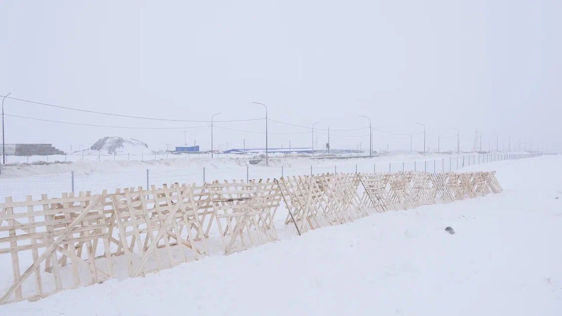 На трассе М12 в Татарстане установили снегозадерживающие щиты