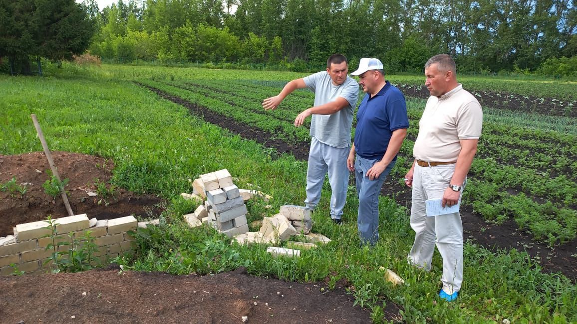 Район башлыгы мәктәпләрнең һәм балалар бакчаларының яңа уку елына әзерлеге белән таныша