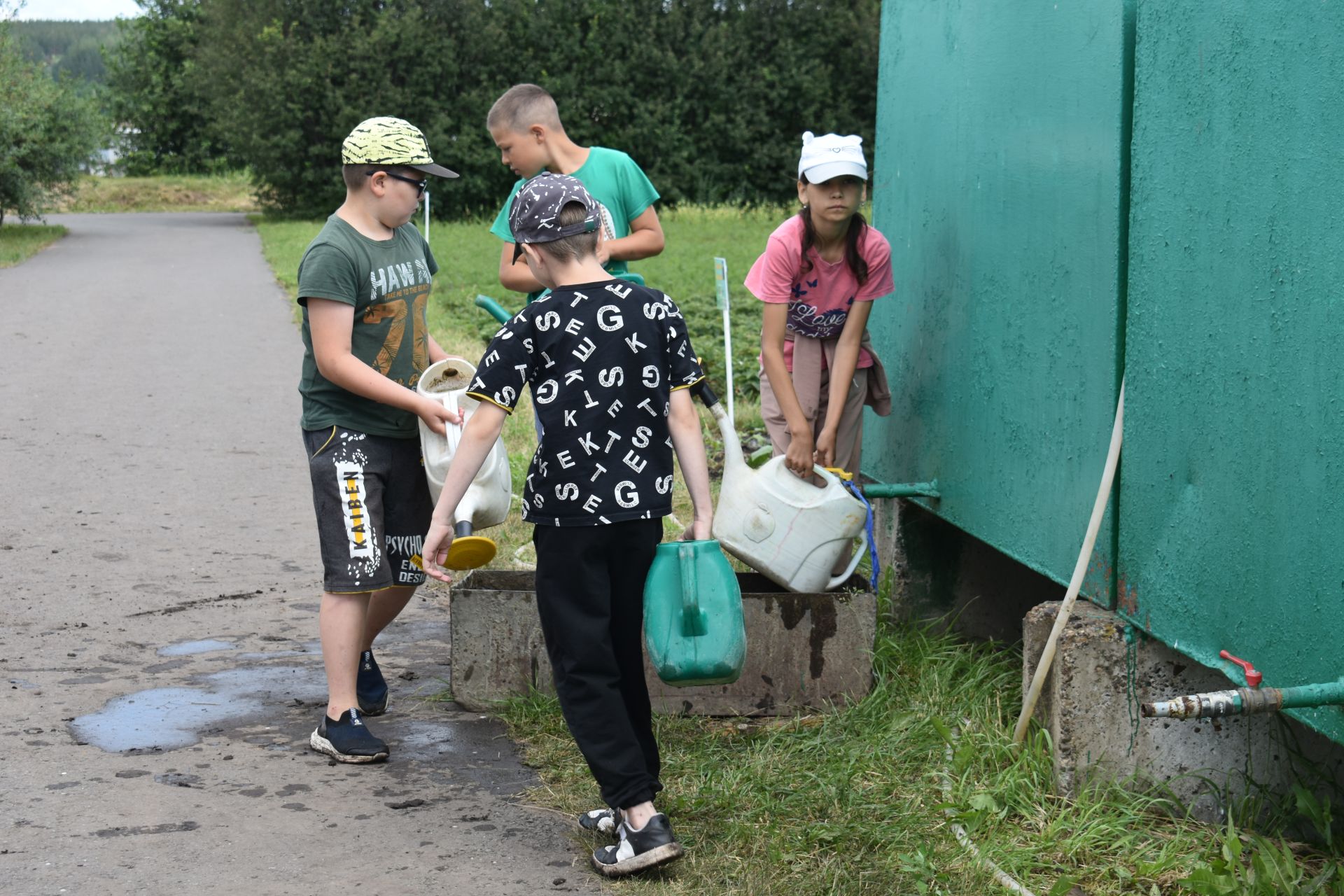 Кайбыч районы башлыгы мәктәпләрнең һәм балалар бакчаларының яңа уку елына әзерлеге белән танышты