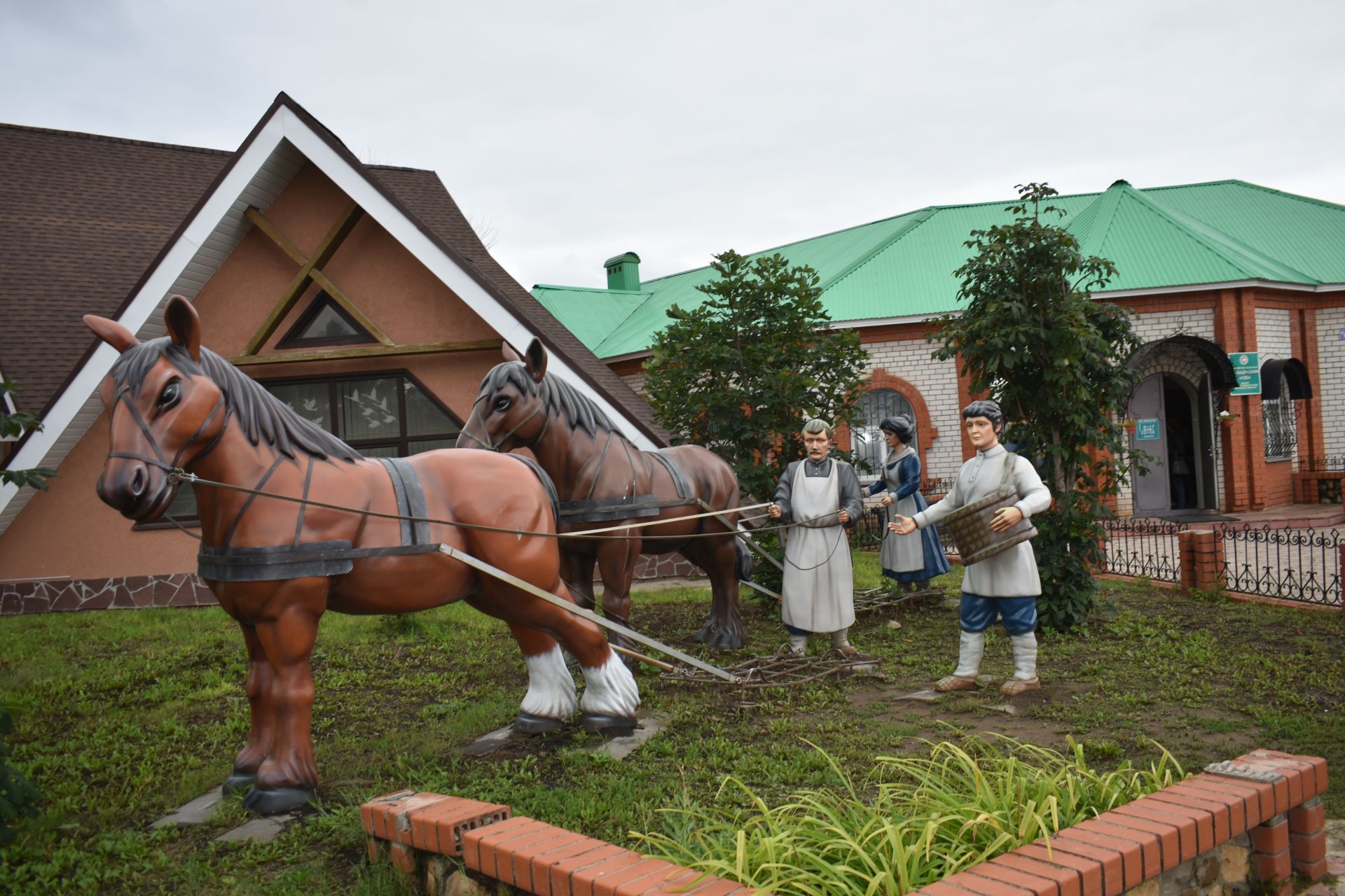 Кайбычлылар ТР Фәннәр академиясенең Гаилә һәм демография үзәгенең күчмә сессиясендә катнашты