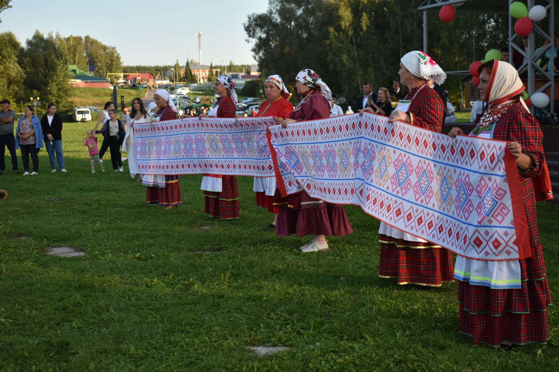 Кайбычта Татарстан Республикасы көнен бәйрәм иттеләр