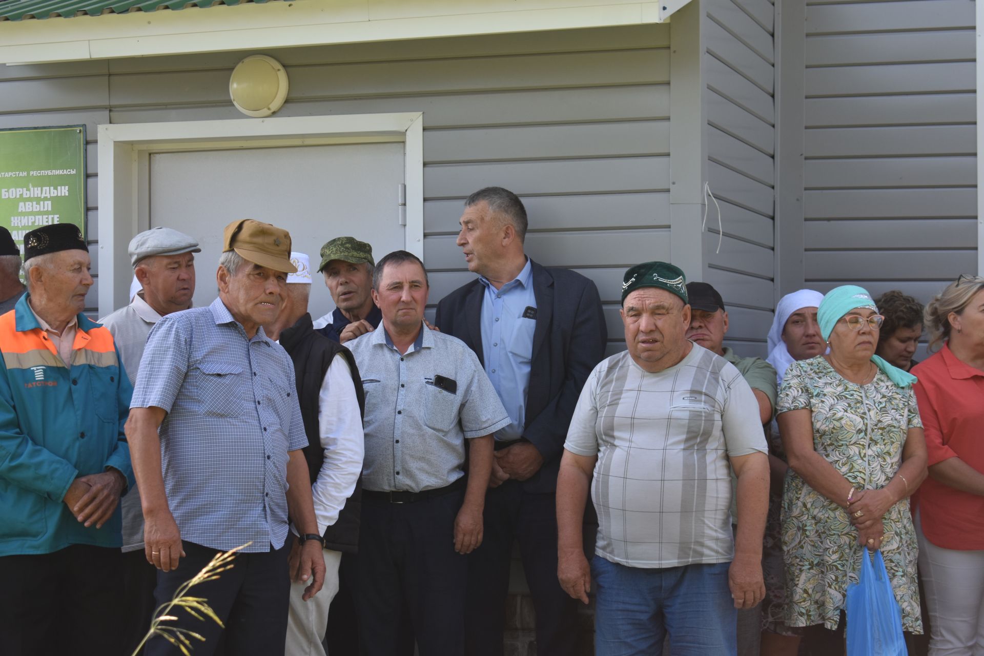 Борындыклылар махсус хәрби операциядә һәлак булган авылдашлары белән хушлашты