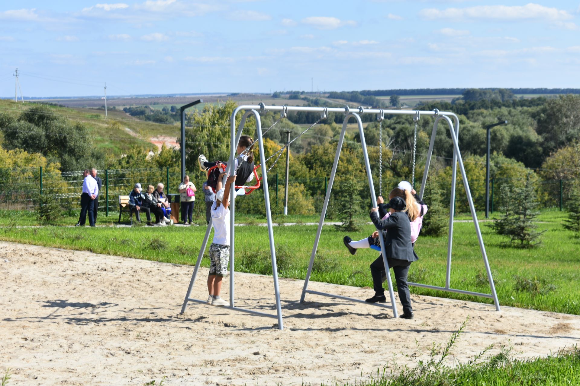 В селе Ульянково открылся новый парк