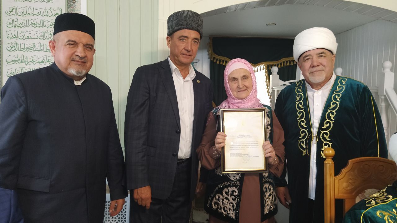 Түбән Кошман мәчетенең 35 еллыгы уңаеннан тантана узды