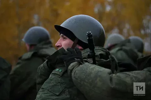 Спас товарища: участник СВО из Арска награжден орденом Мужества и медалью Суворова