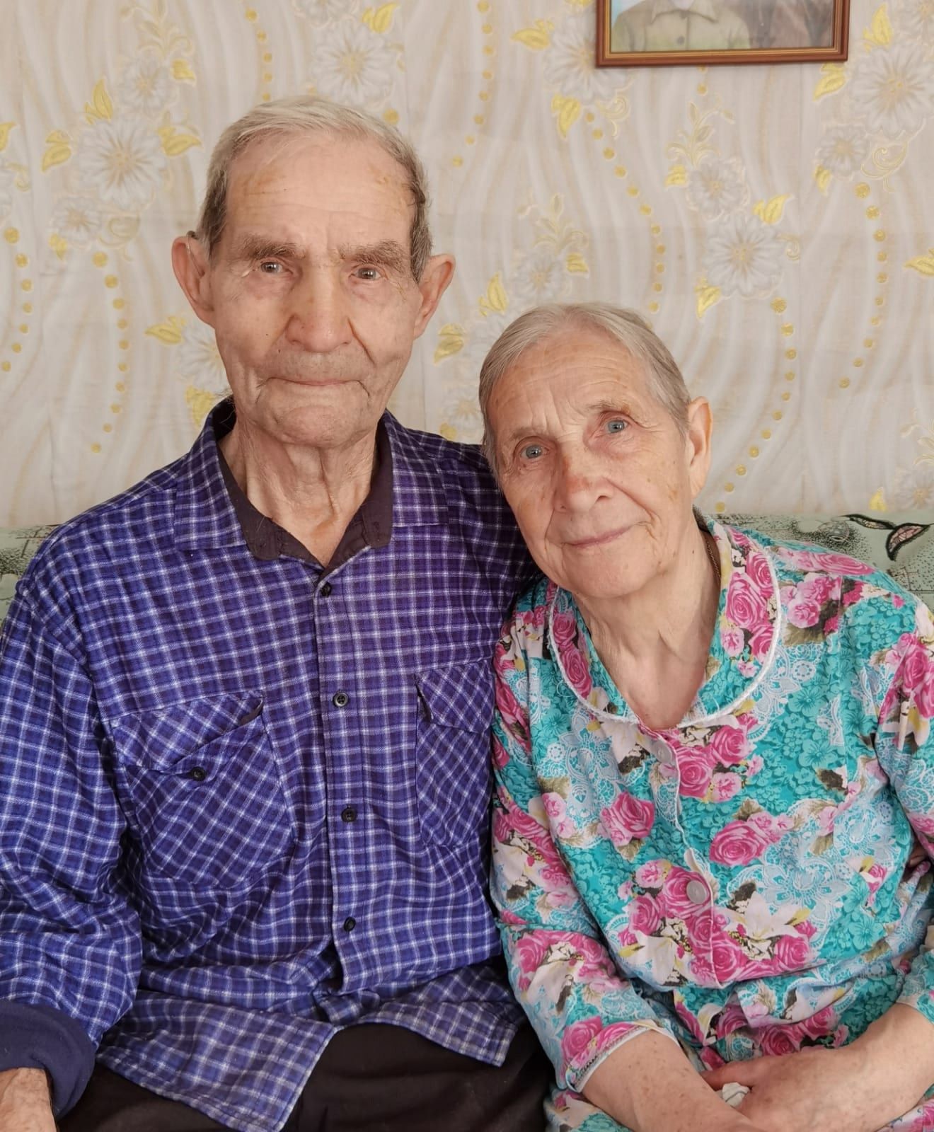 Супруги из Малого Подберезья родились в один день с районом