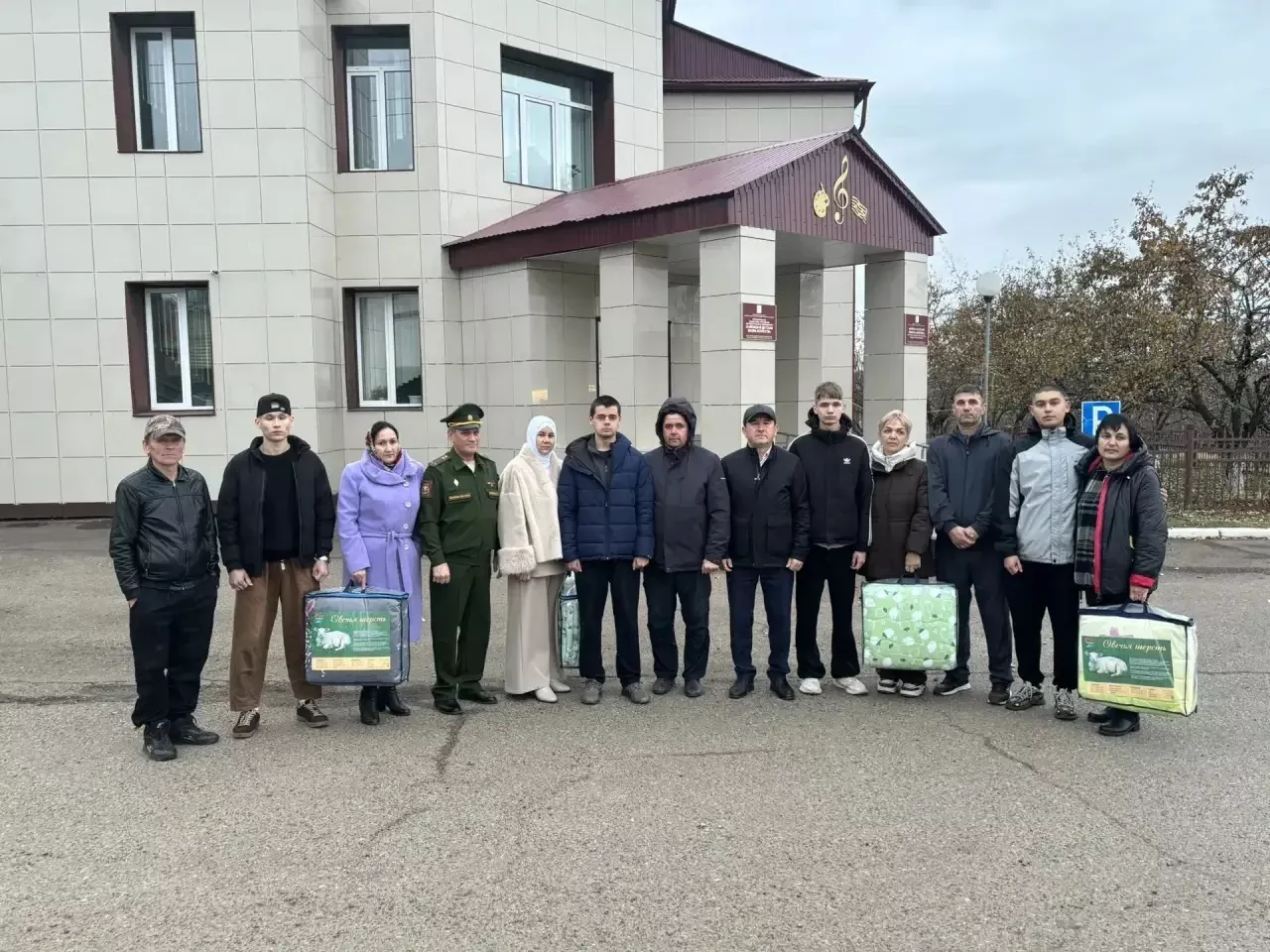 В Кайбицком районе состоялась торжественная отправка призывников в ряды Вооруженных Сил России