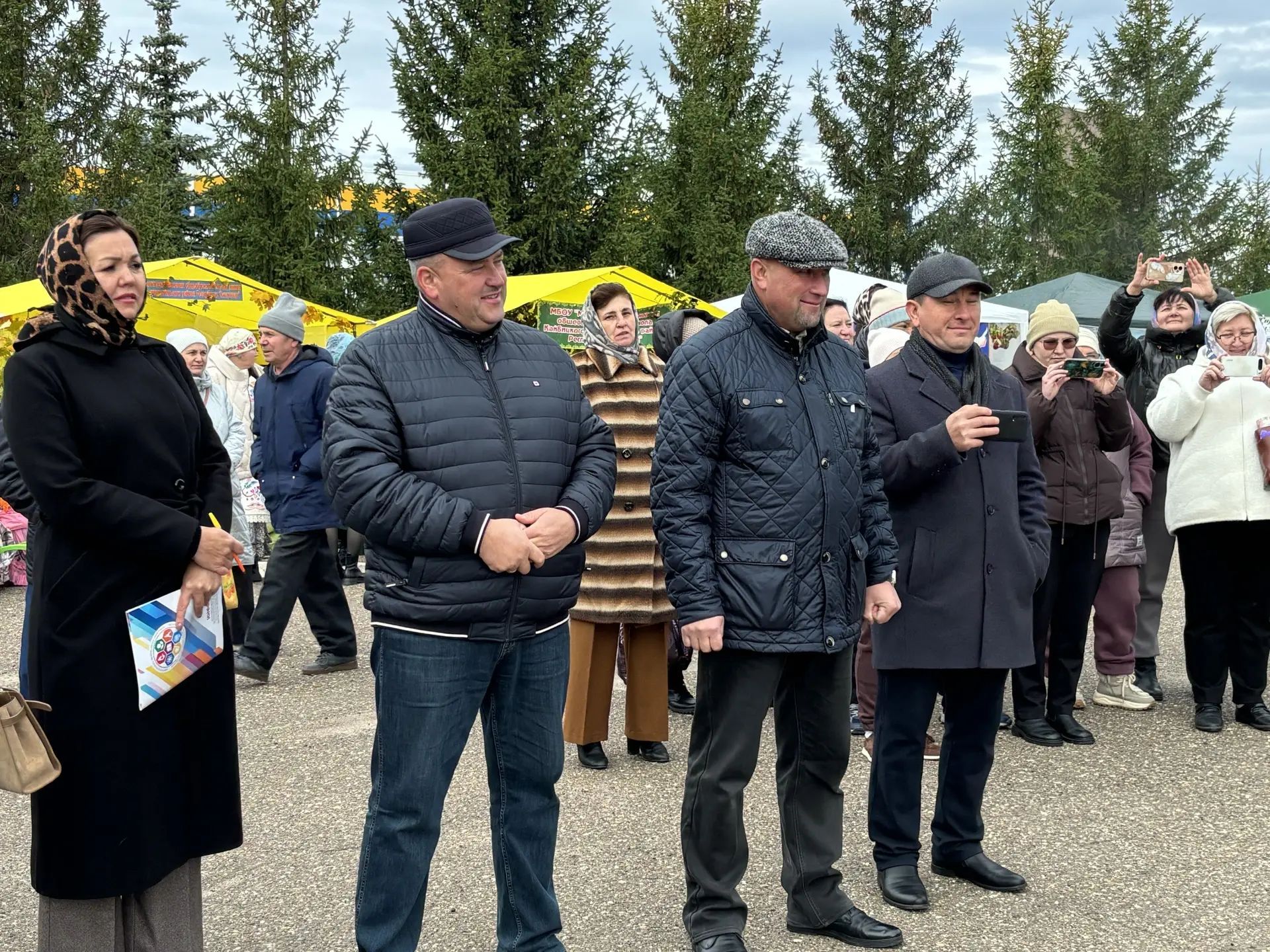 Урожай труда и традиций: в Кайбицах прошла школьная ярмарка „Дары осени“