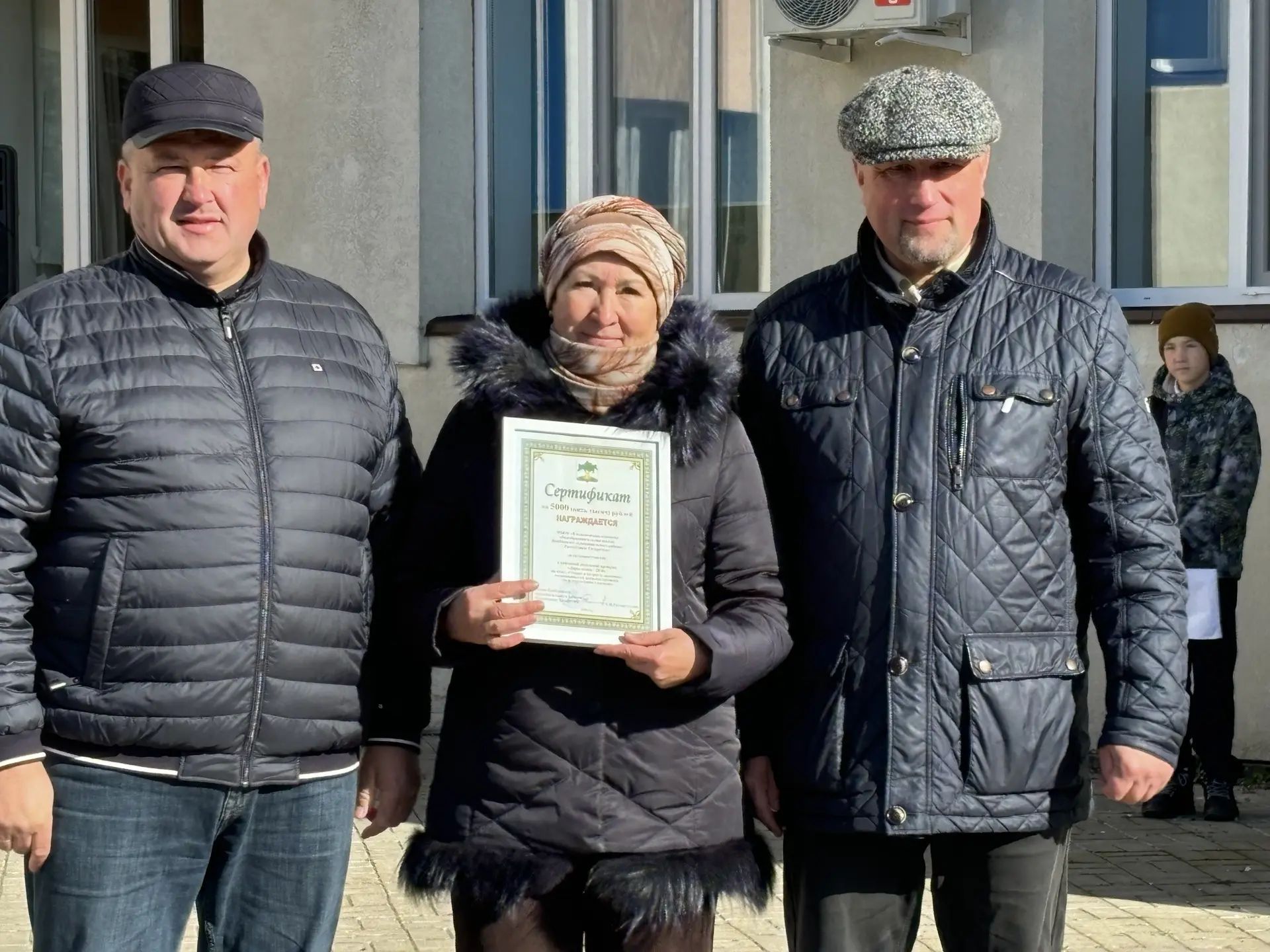Урожай труда и традиций: в Кайбицах прошла школьная ярмарка „Дары осени“