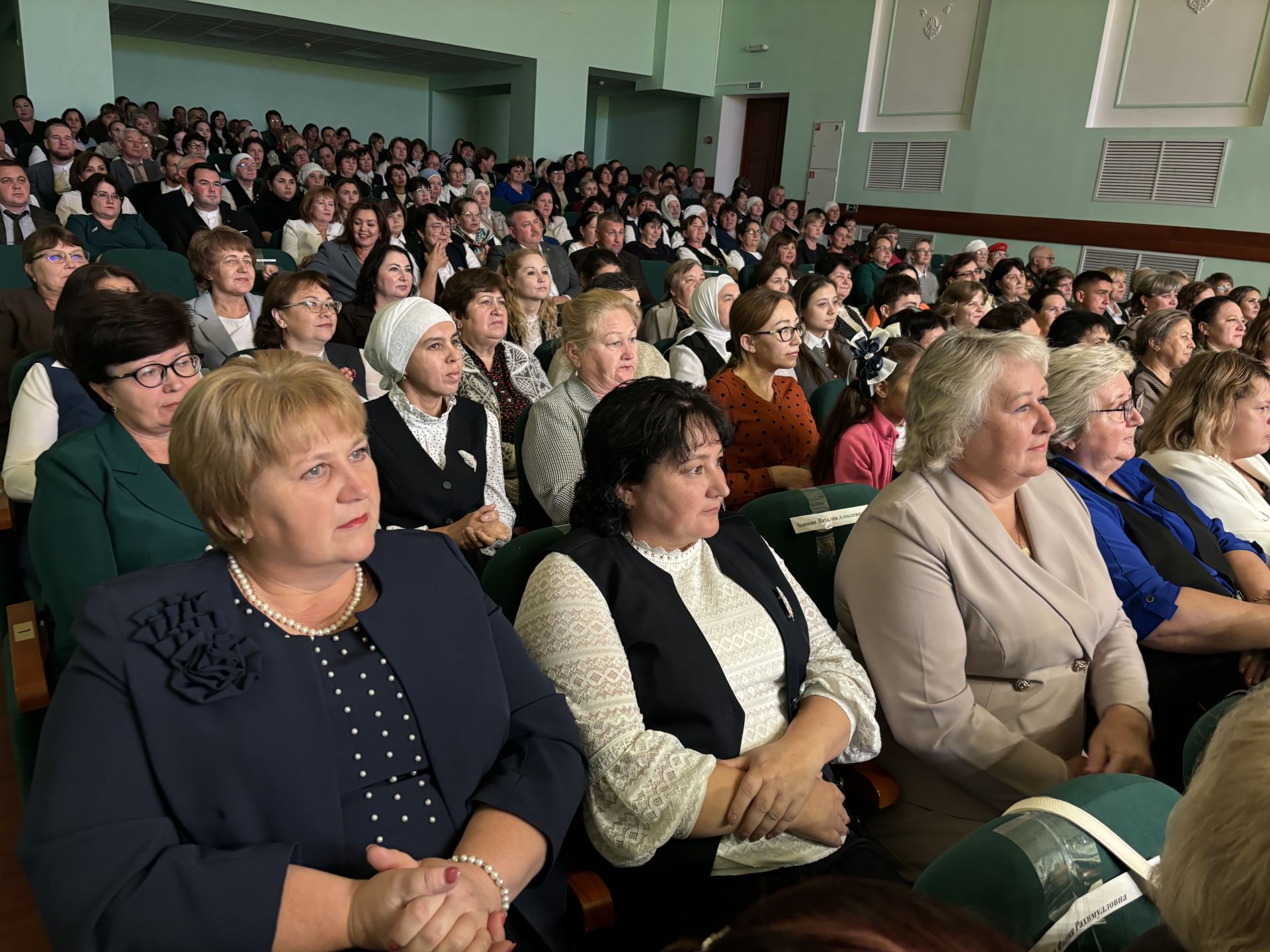 В Кайбицах состоялось торжественное мероприятие, посвящённое Дню учителя