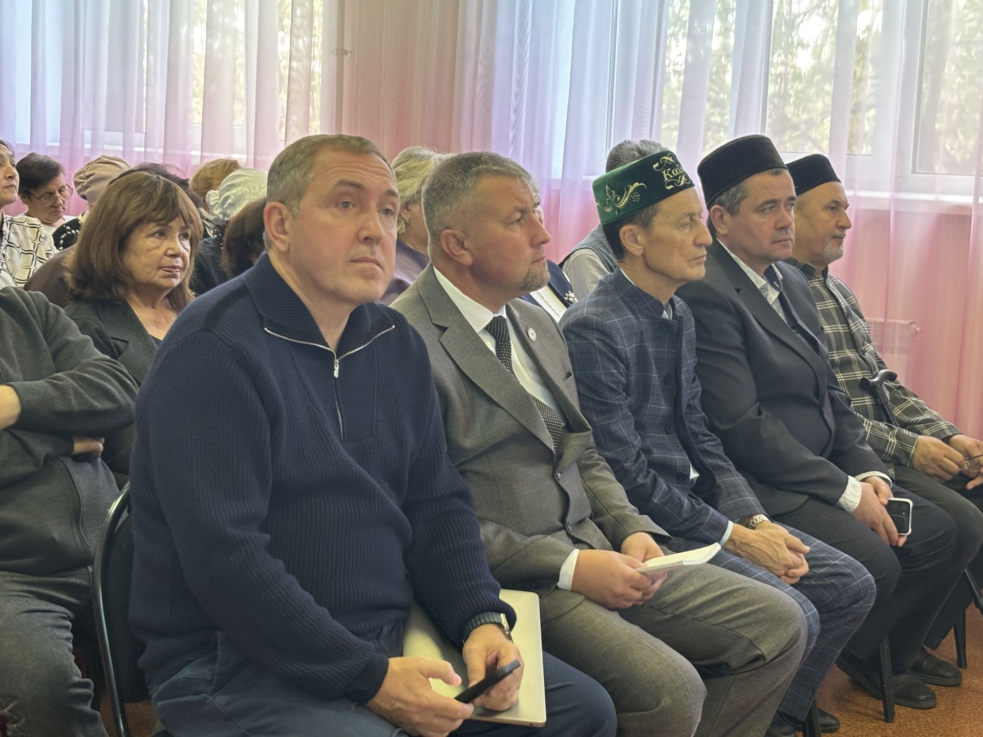 В Кайбицах обсудили сохранение истории семей и создание родословных