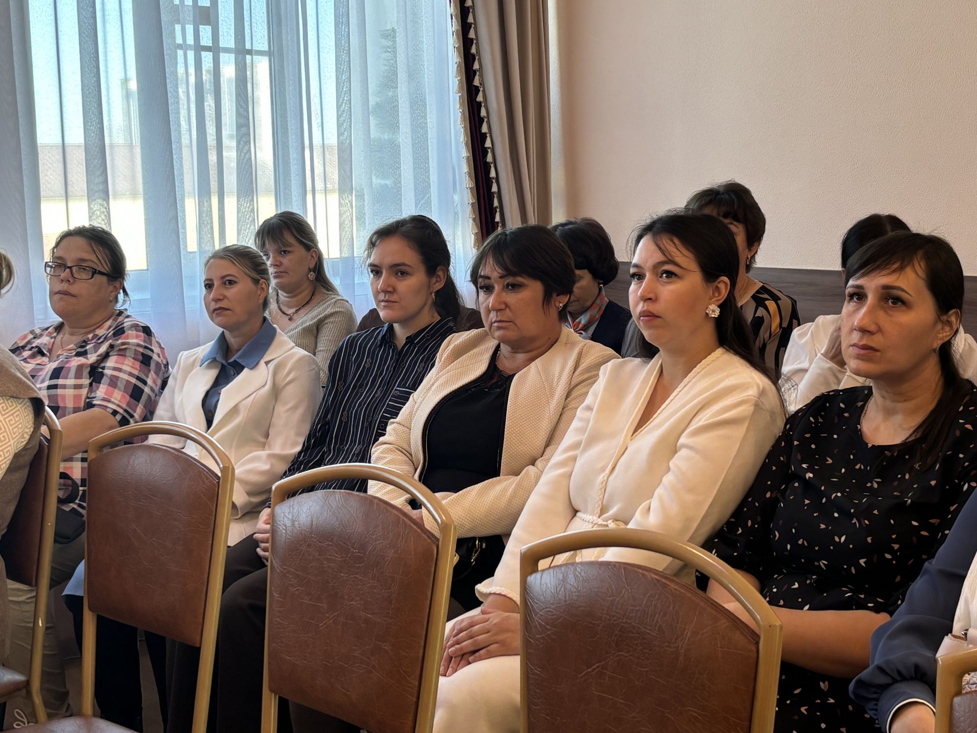 В районном отделе ЗАГС состоялась встреча с будущими мамами