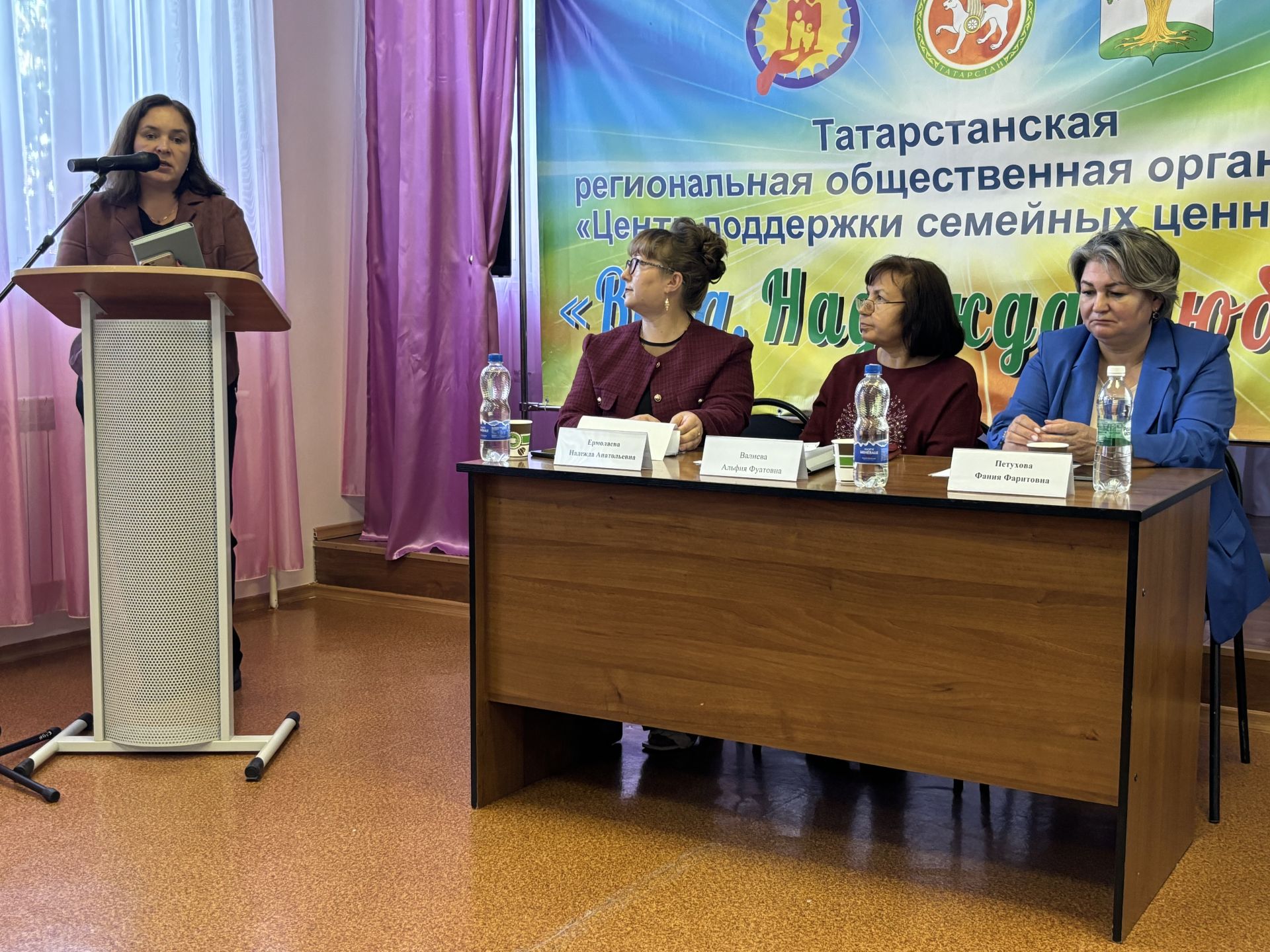 В Кайбицком районе состоялся круглый стол «Сила семьи — в детях»