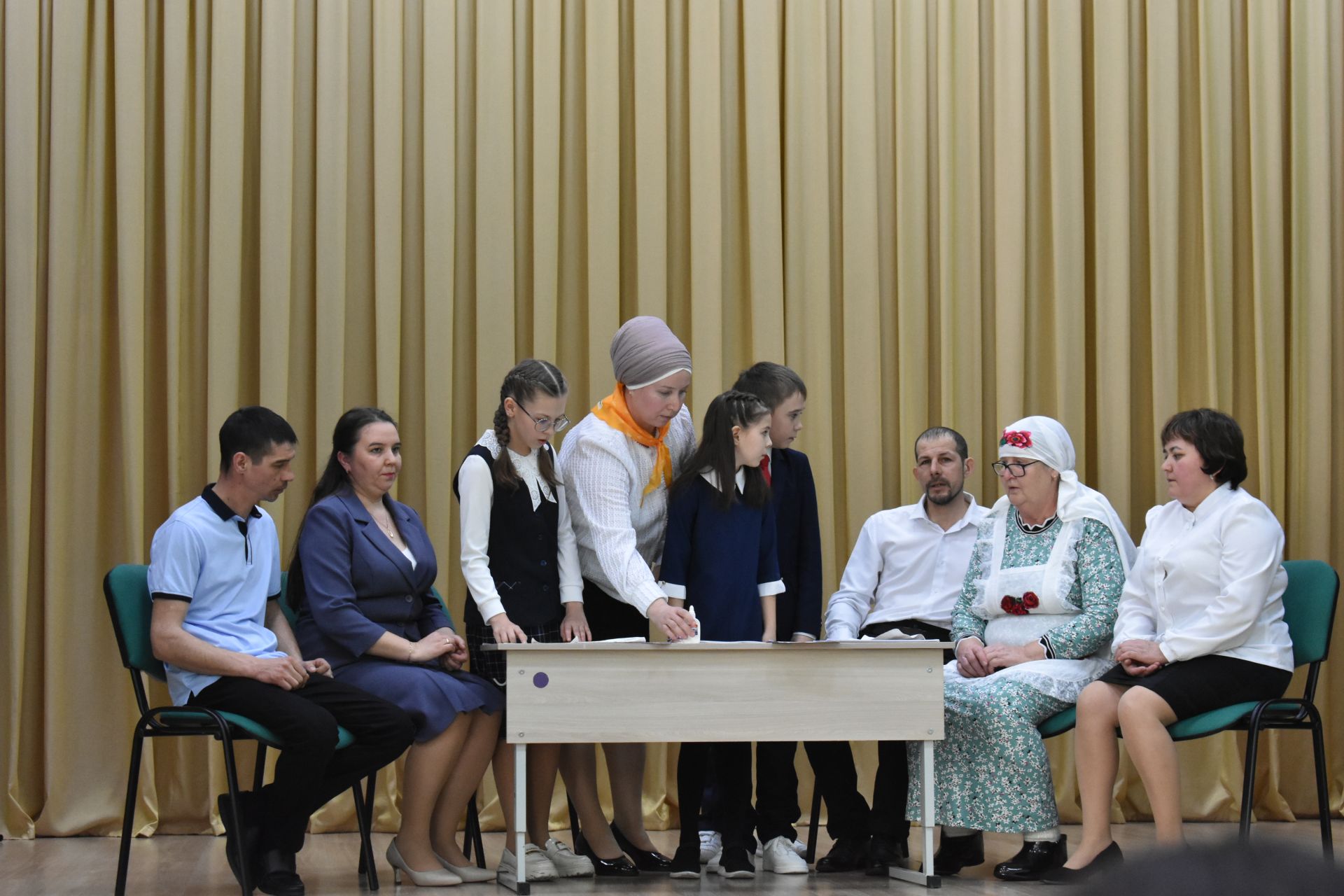 Кайбычта «Тату сыйныф серләре» бәйгесенең район туры узды