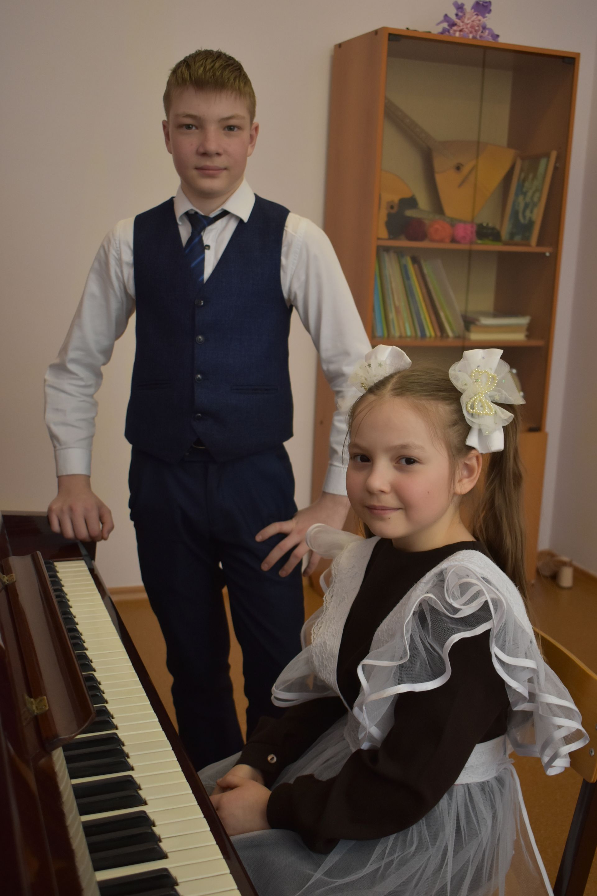 Иван и Анастасия Сурнаевы из Янсуринского покоряют сцену