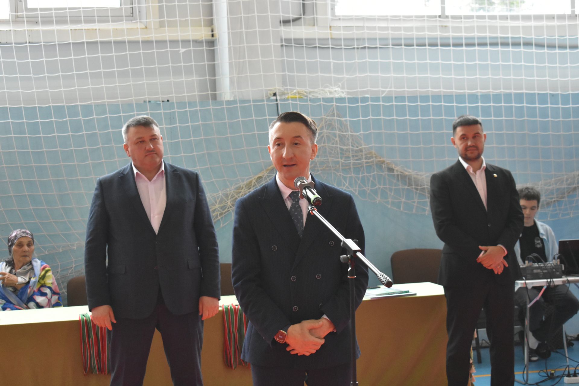 В Кайбицком районе прошли соревнования по борьбе, посвященные памяти Героя России
