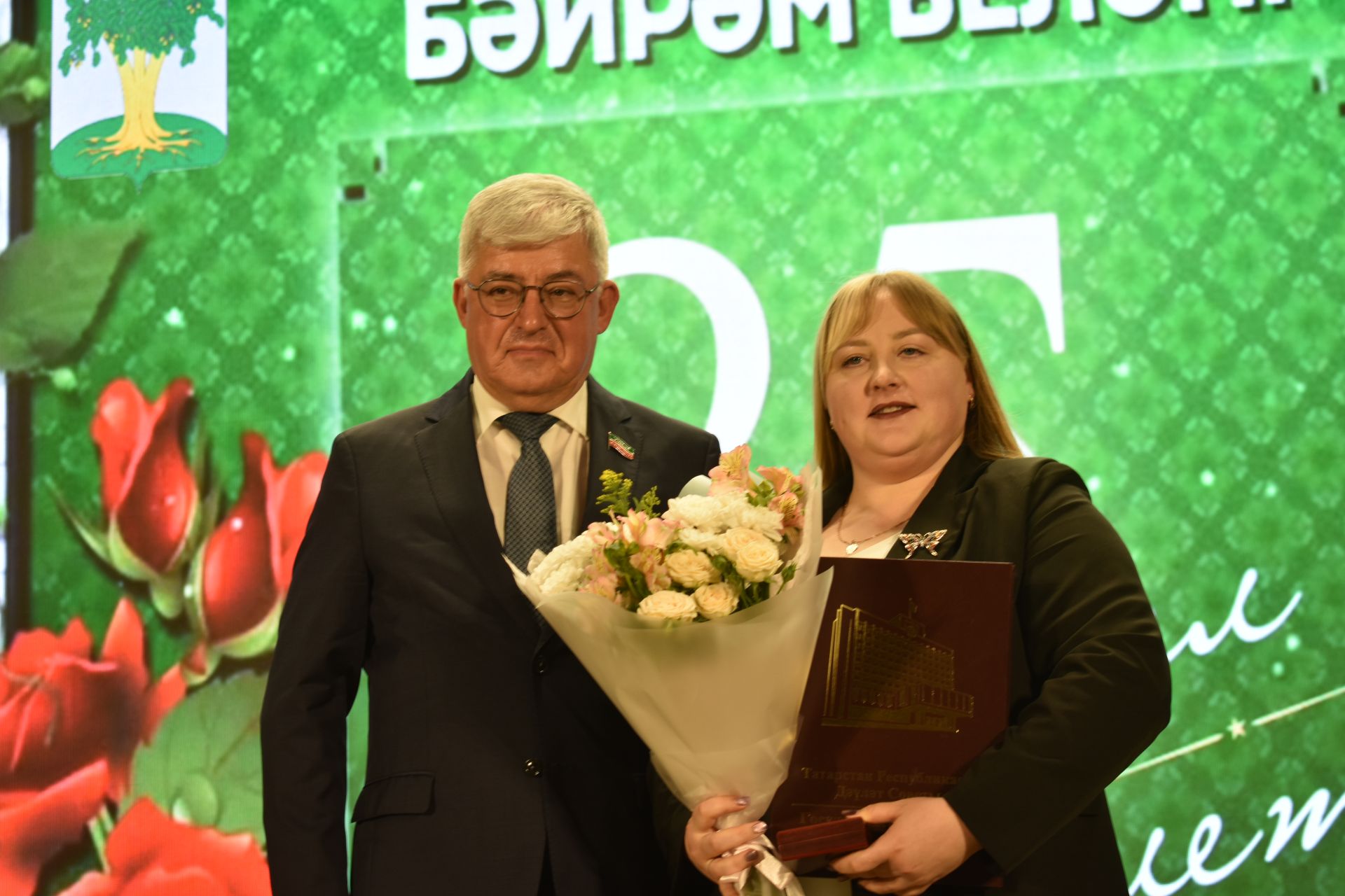 На торжестве по случаю 35-летия образования Кайбицкого района чествовали кайбичан, удостоившихся государственных наград