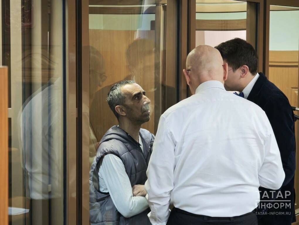 В Казани стартовал процесс гражданина Турции, убившего жену и ранившего сына