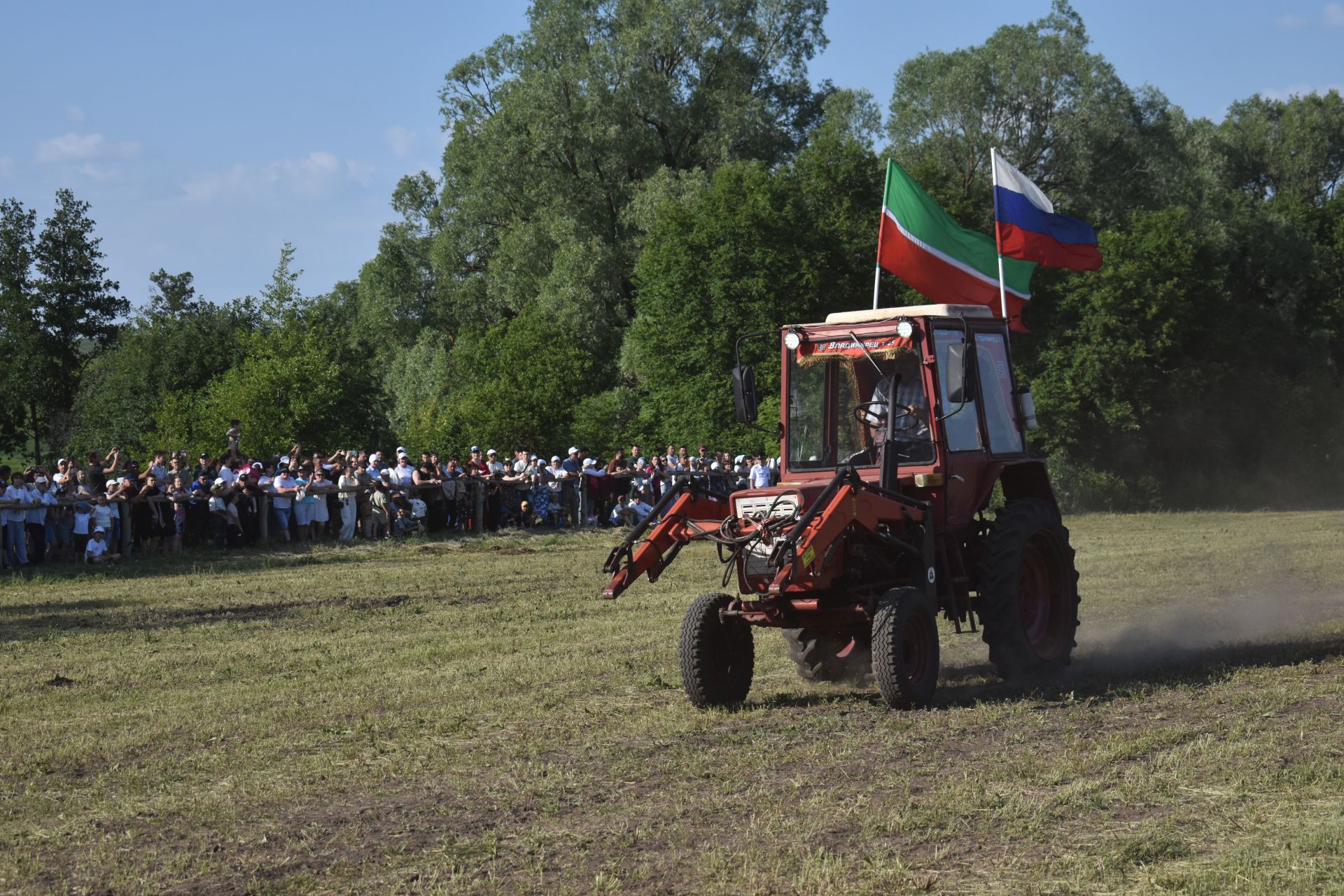 Россия көне уңаеннан Ябалакта Сабан туе гөрләде